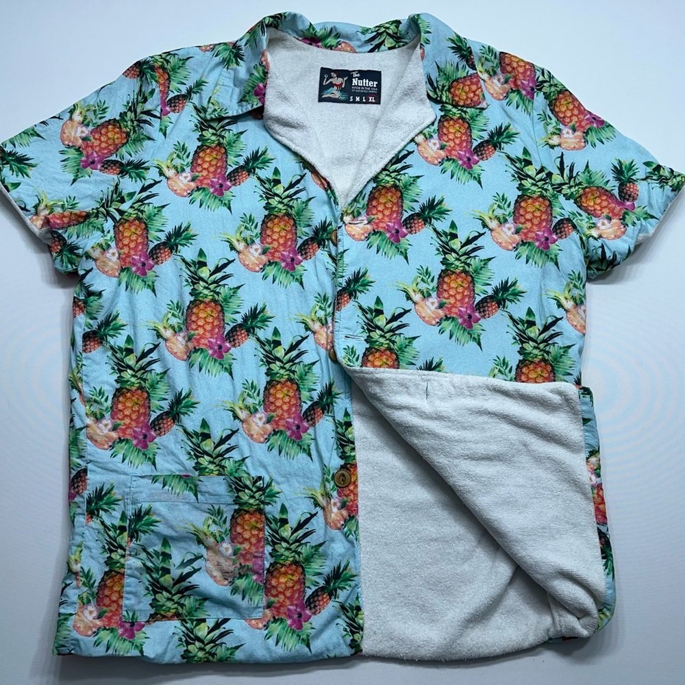 Chubbies “The Nutter Shirt” Mens XL Terry Cloth Pineapple Button Up Beach Party